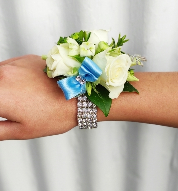 In Vogue Corsage